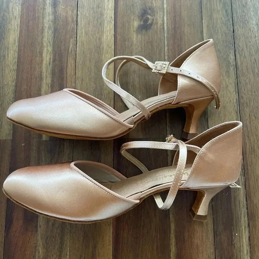 International Dance Shoes satin 2” heel - Picture 3 of 12